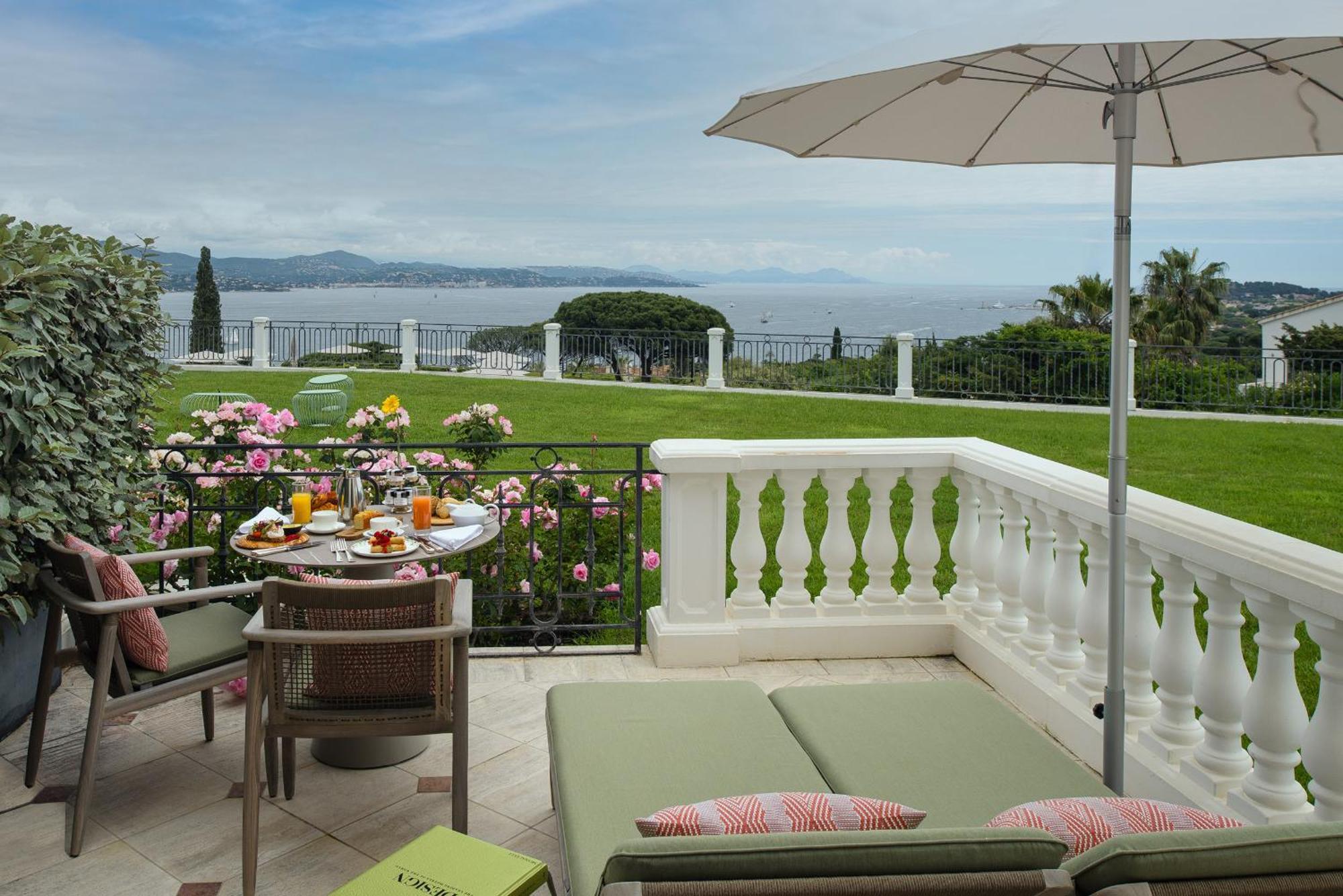 Althoff Hotel Villa Belrose Gassin Exterior photo